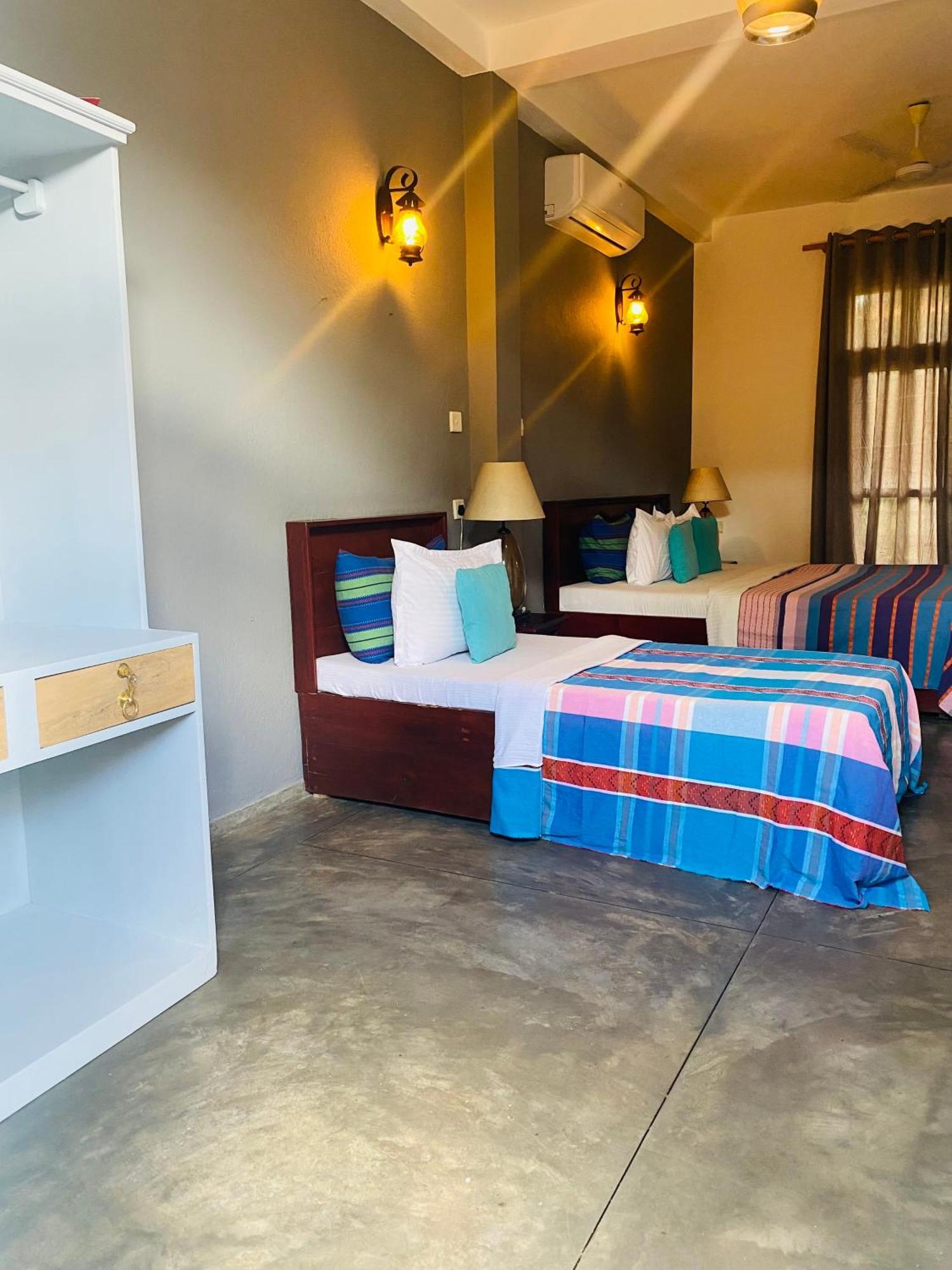 Hotel Vibration Hikkaduwa Luaran gambar
