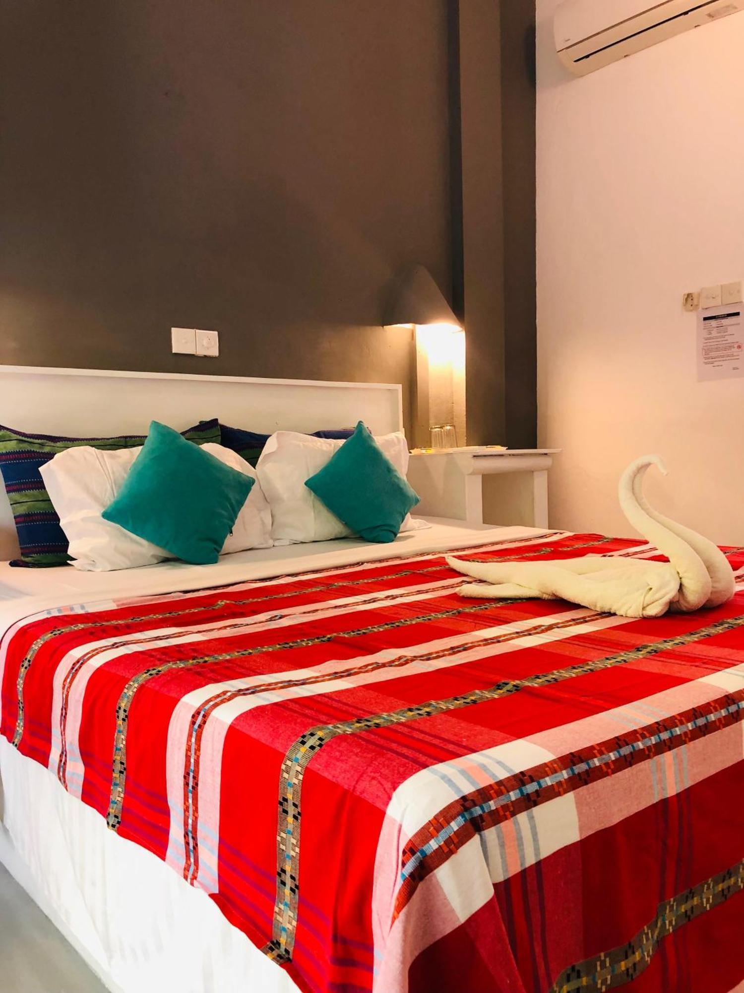 Hotel Vibration Hikkaduwa Bilik gambar